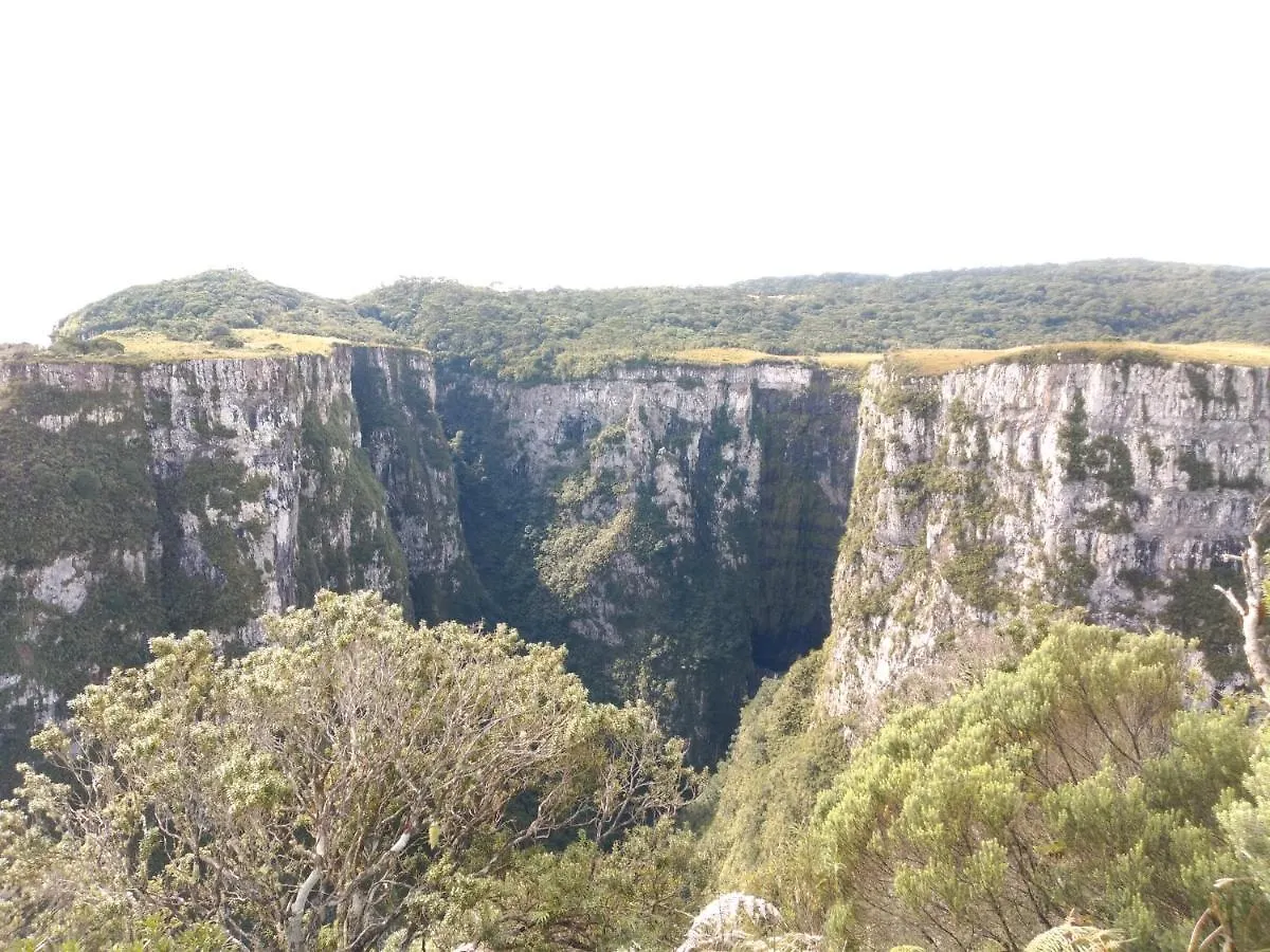 Pousada Laranjeiras Ecoturismo & Passeios Бон-Жардин-да-Серра 0*,  Бразилия