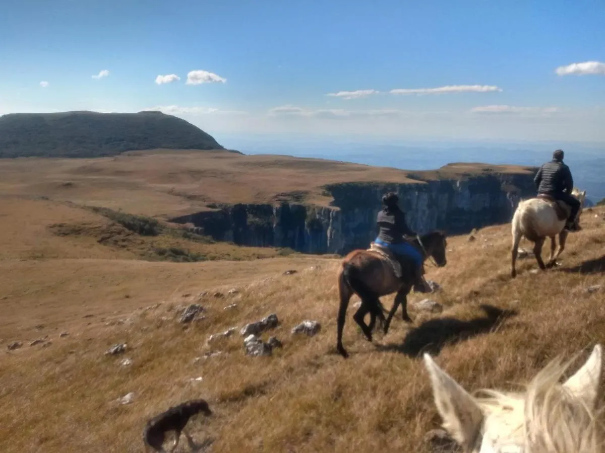 Pousada Laranjeiras Ecoturismo & Passeios Бон-Жардин-да-Серра 0*,