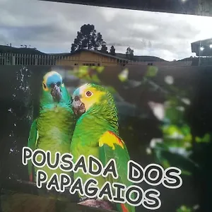 Dos Papagaios Estalagem